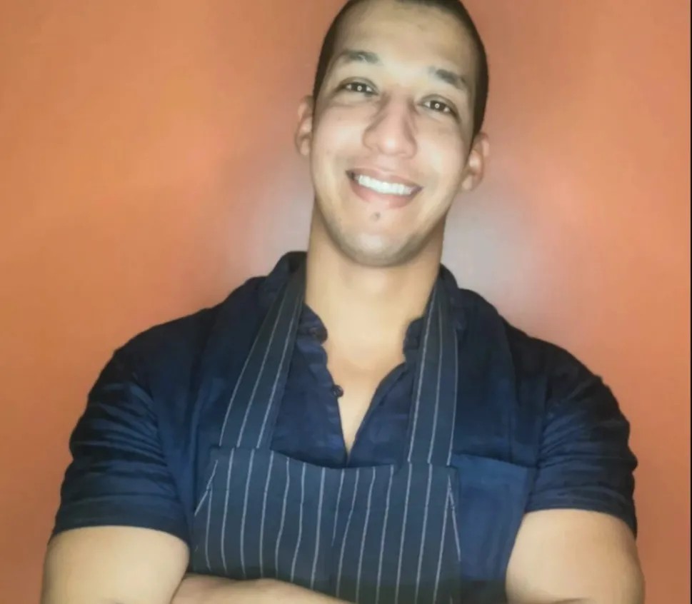 Image alt description