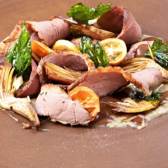 Image alt description