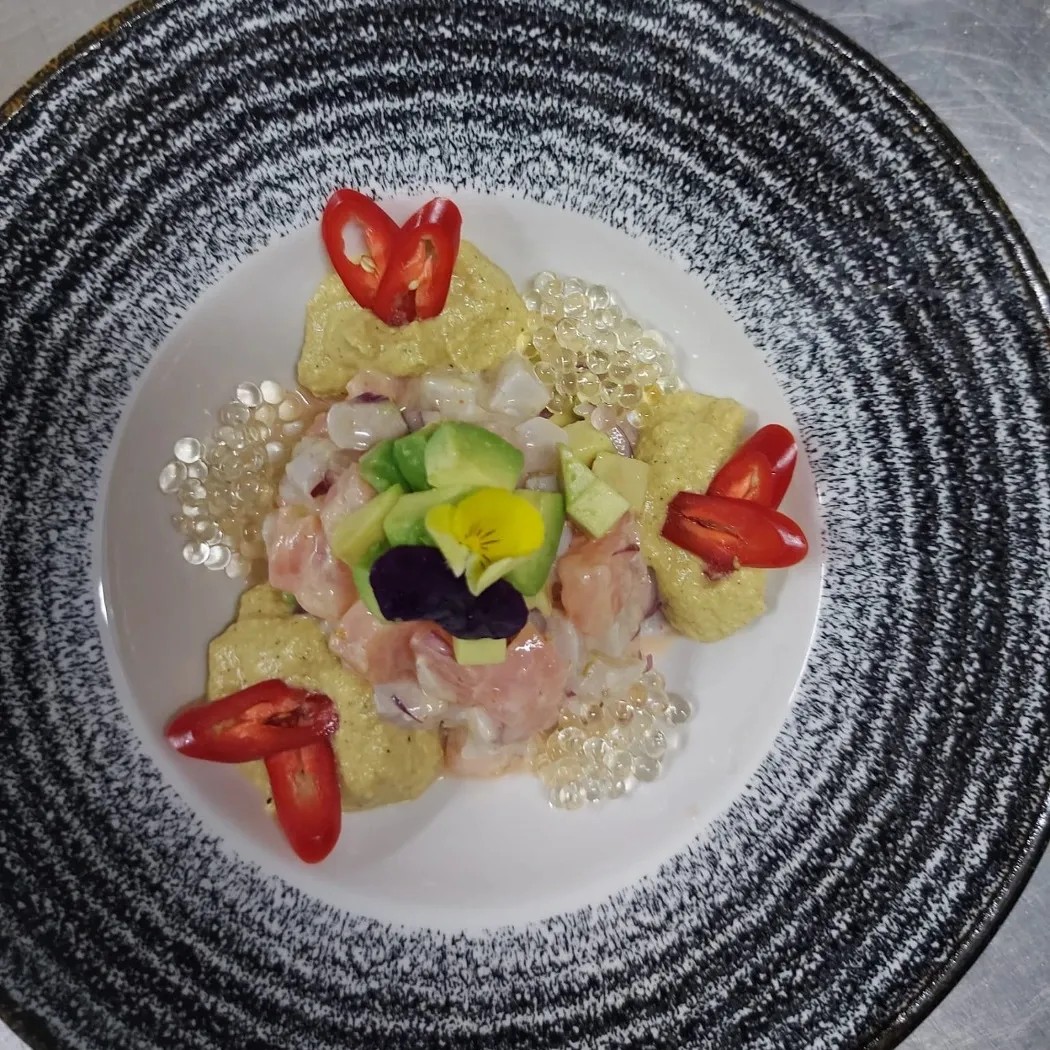 Image alt description