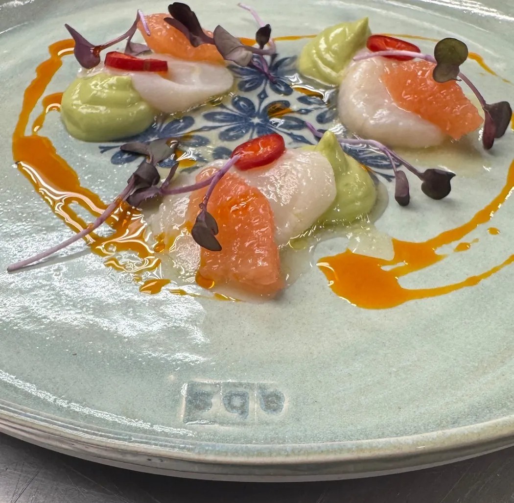 Image alt description