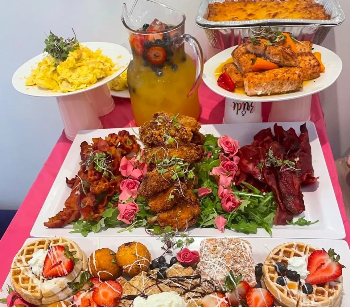 Image alt description