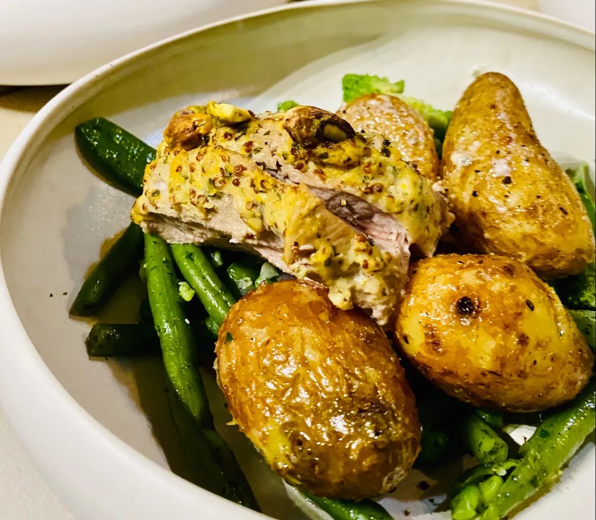 Image alt description