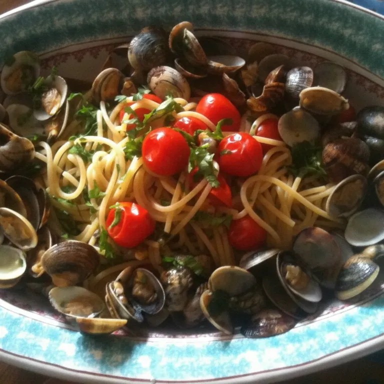 Image alt description