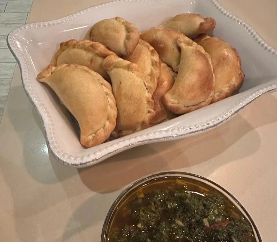 Image alt description