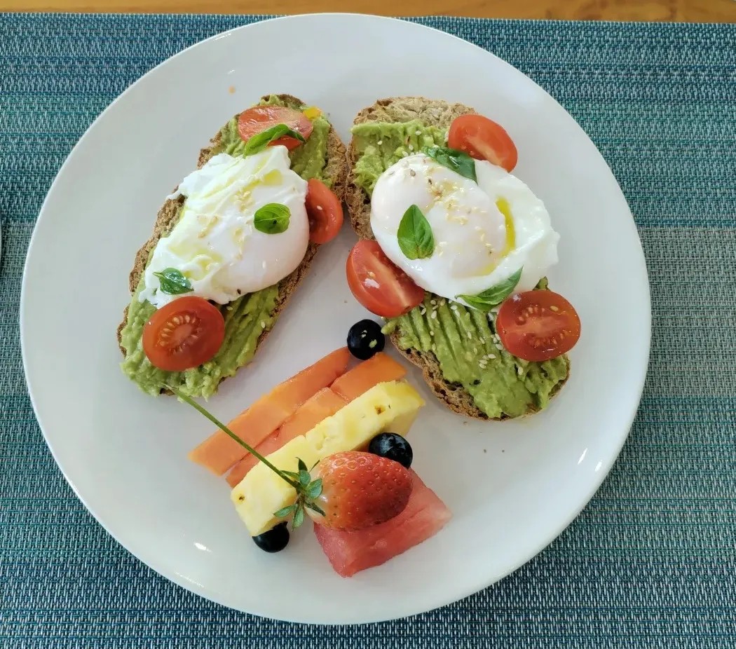 Image alt description