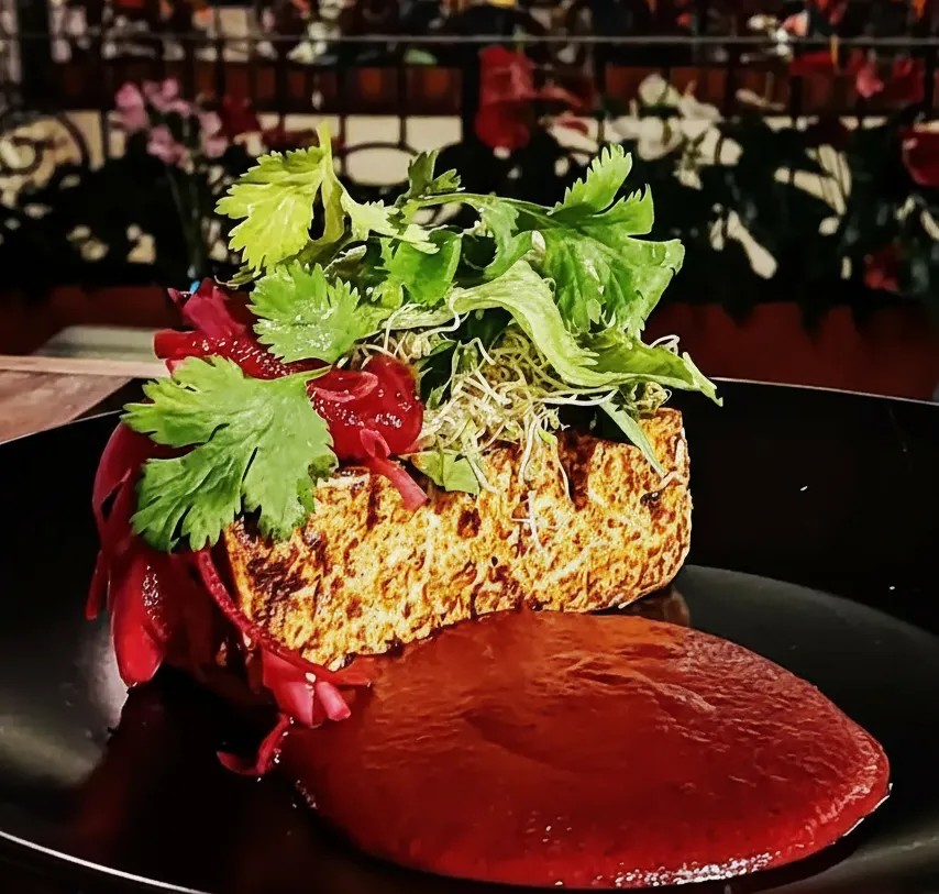 Image alt description