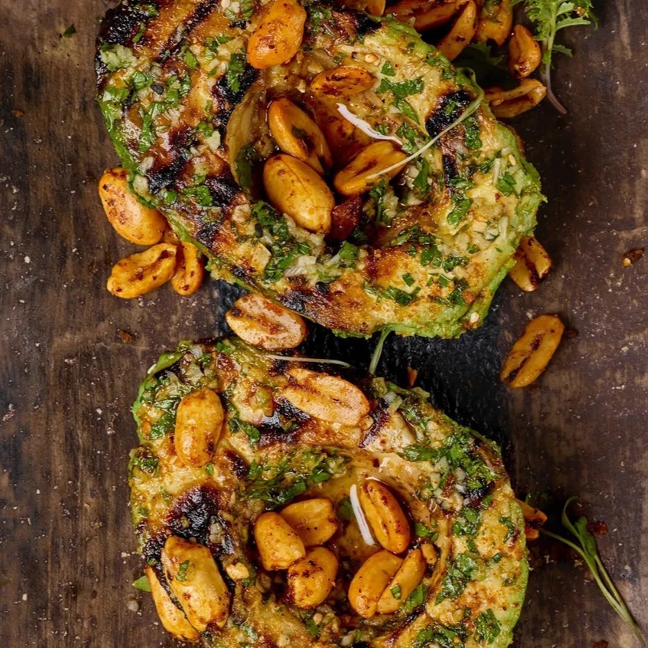 Image alt description