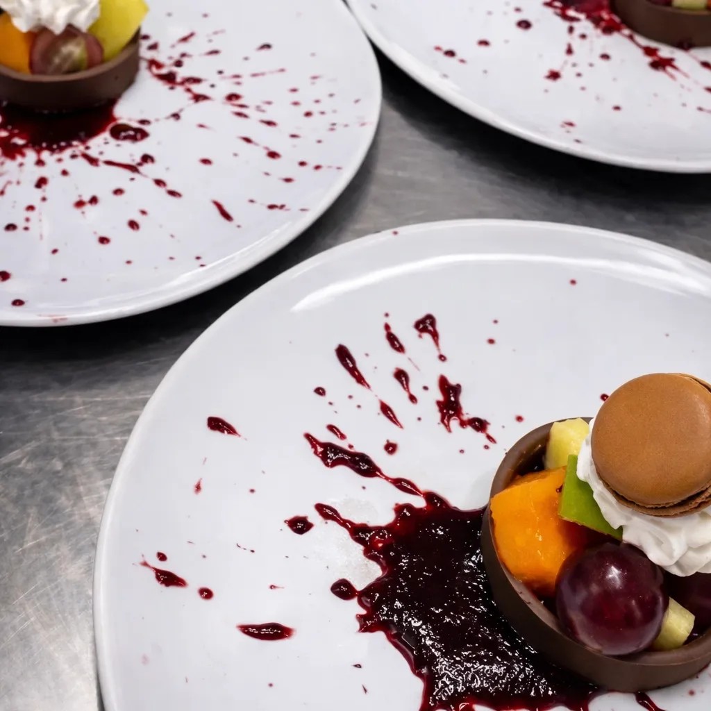 Image alt description