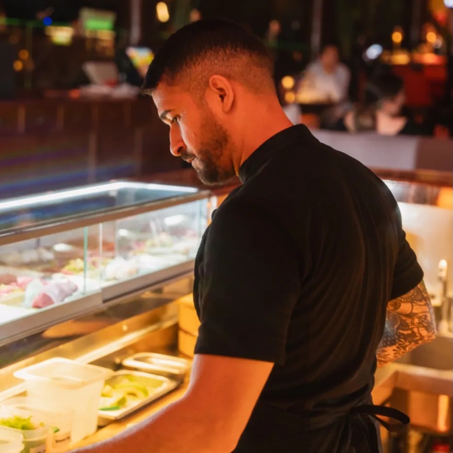 Image alt description