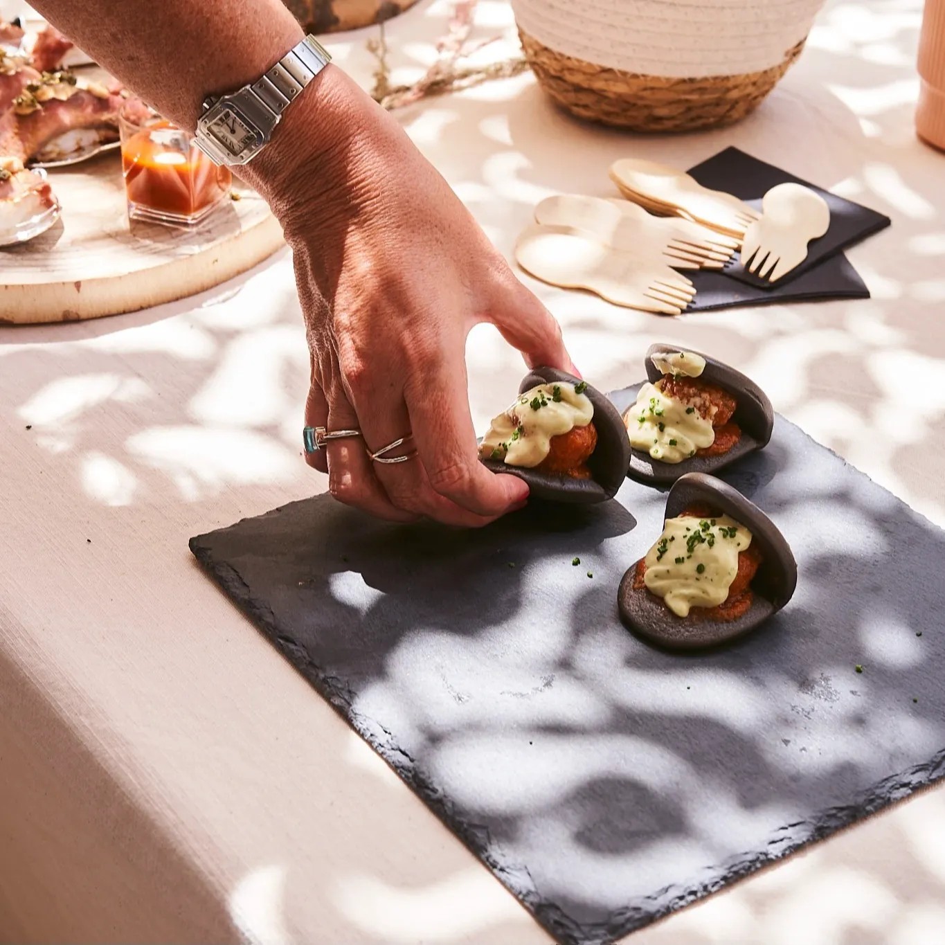 Image alt description