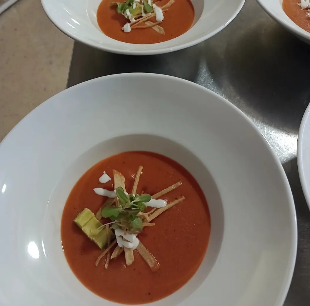 Image alt description