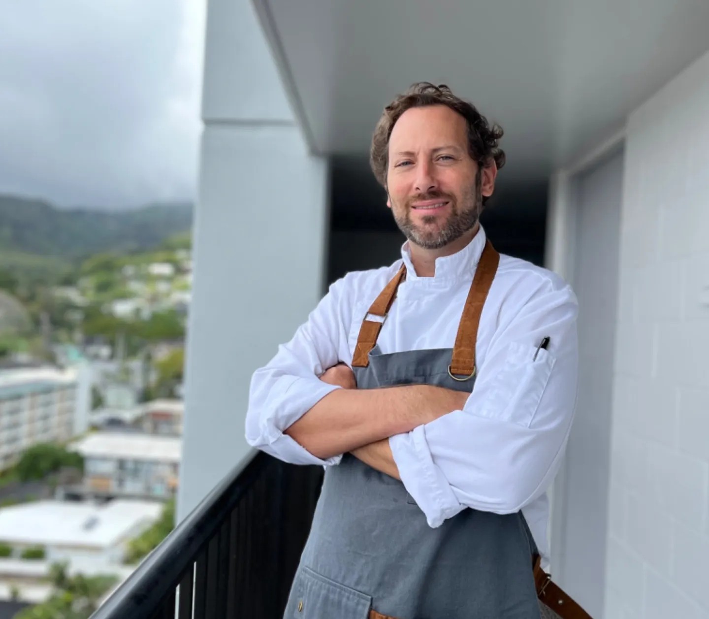 Image alt description