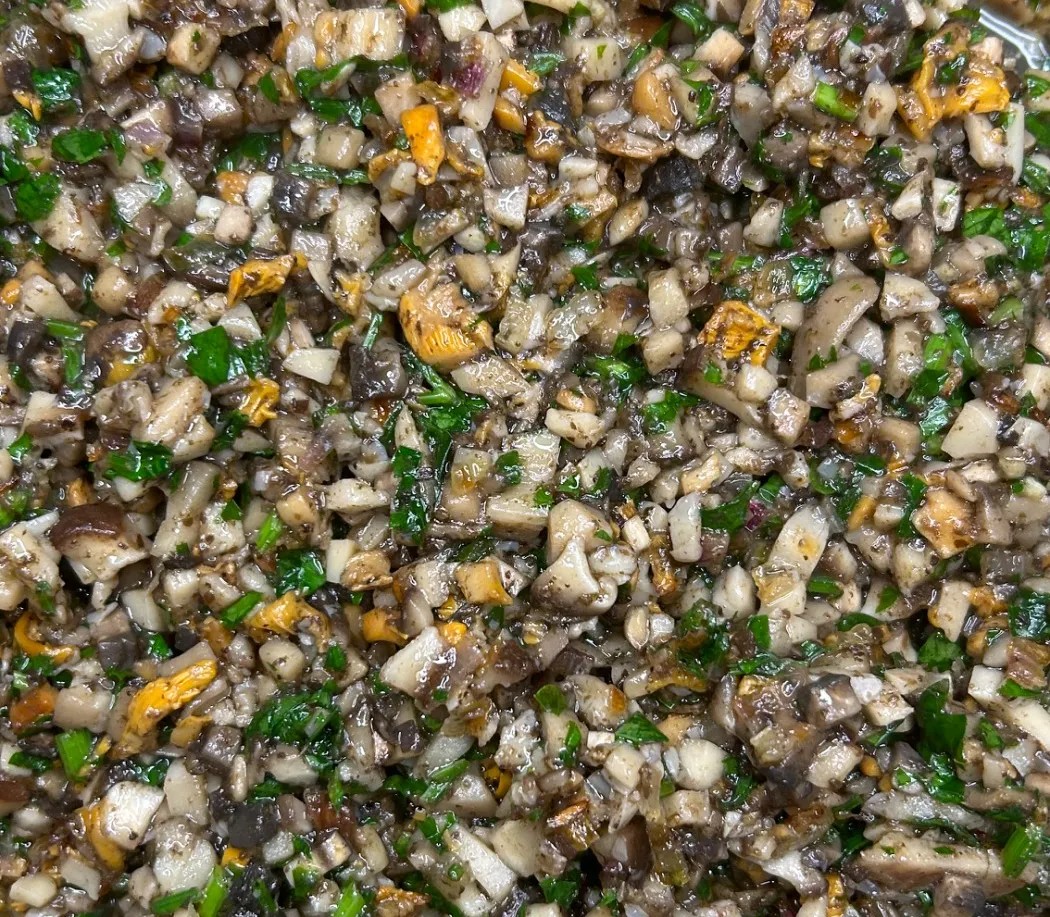 Image alt description