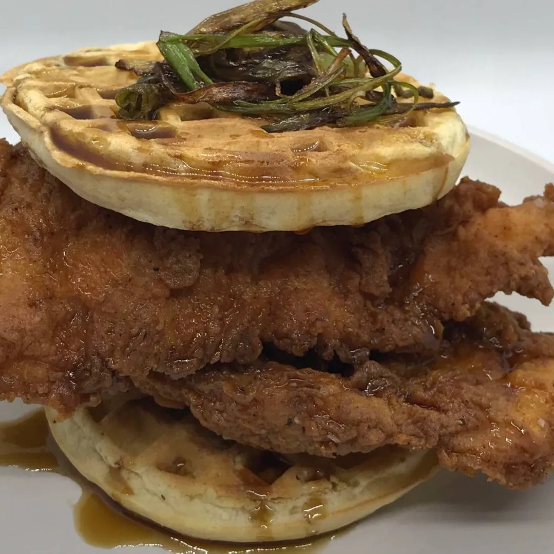 Image alt description