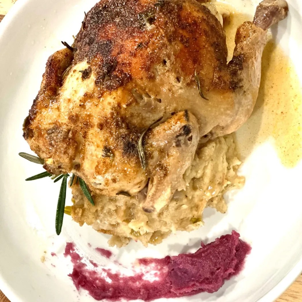 Image alt description