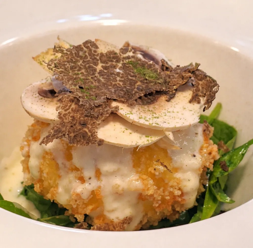 Image alt description