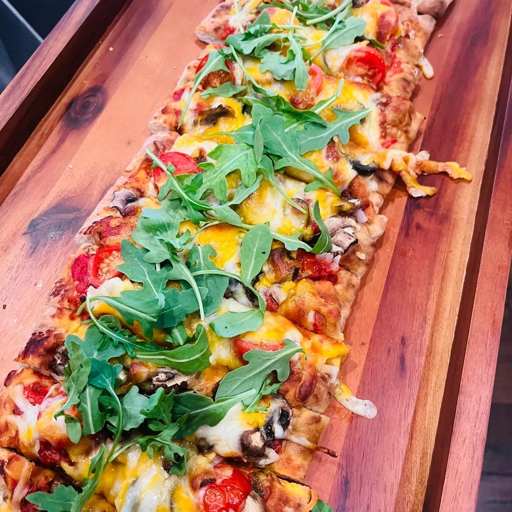 Image alt description