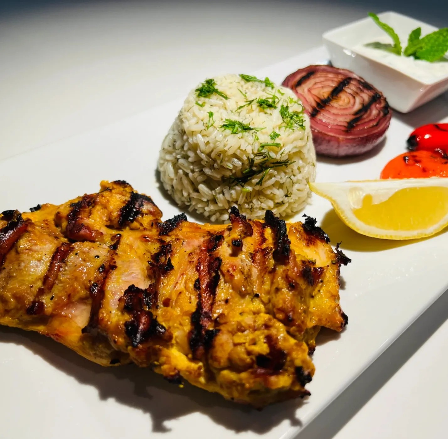 Image alt description