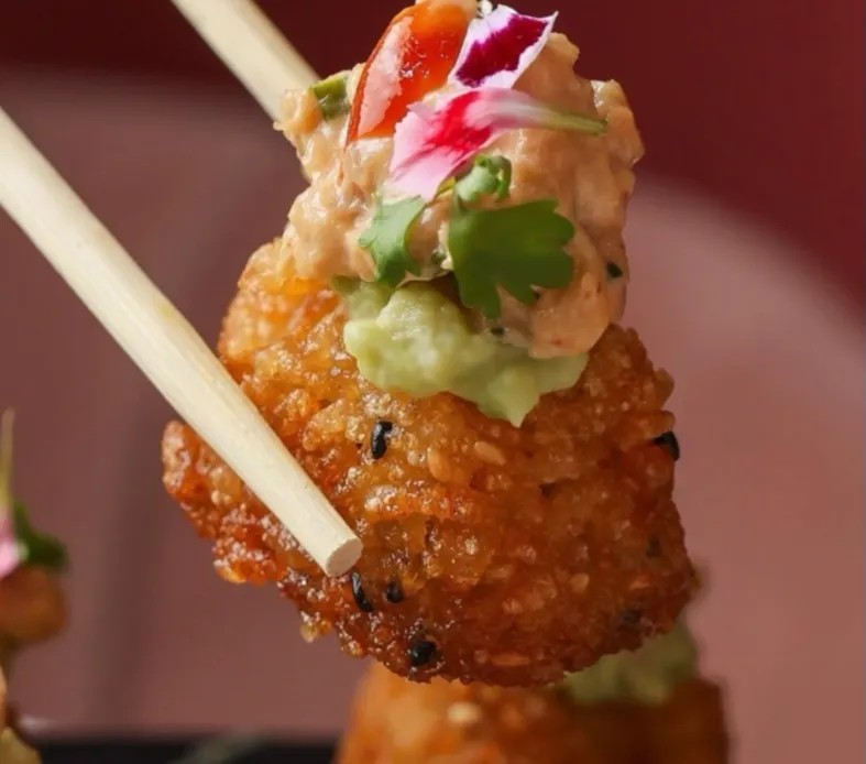 Image alt description