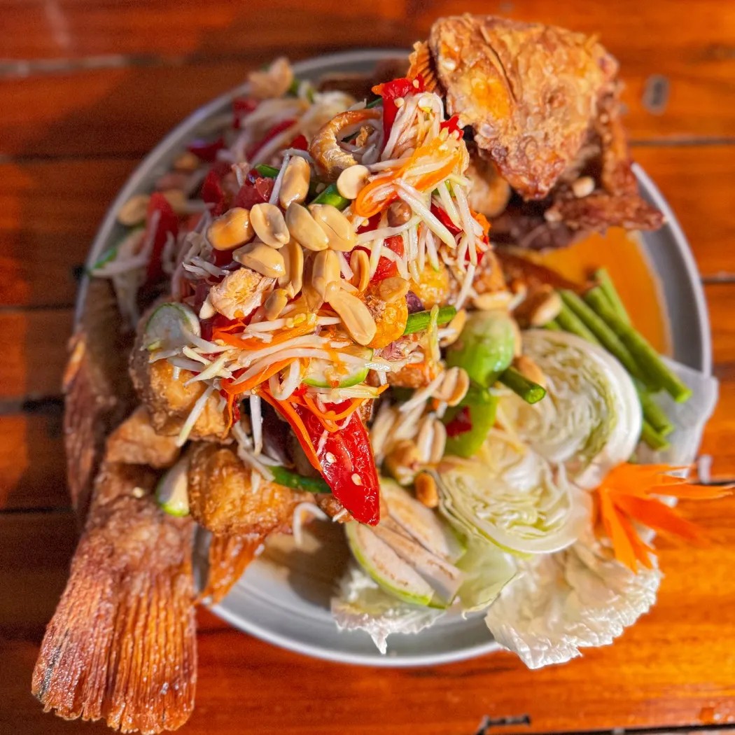 Image alt description