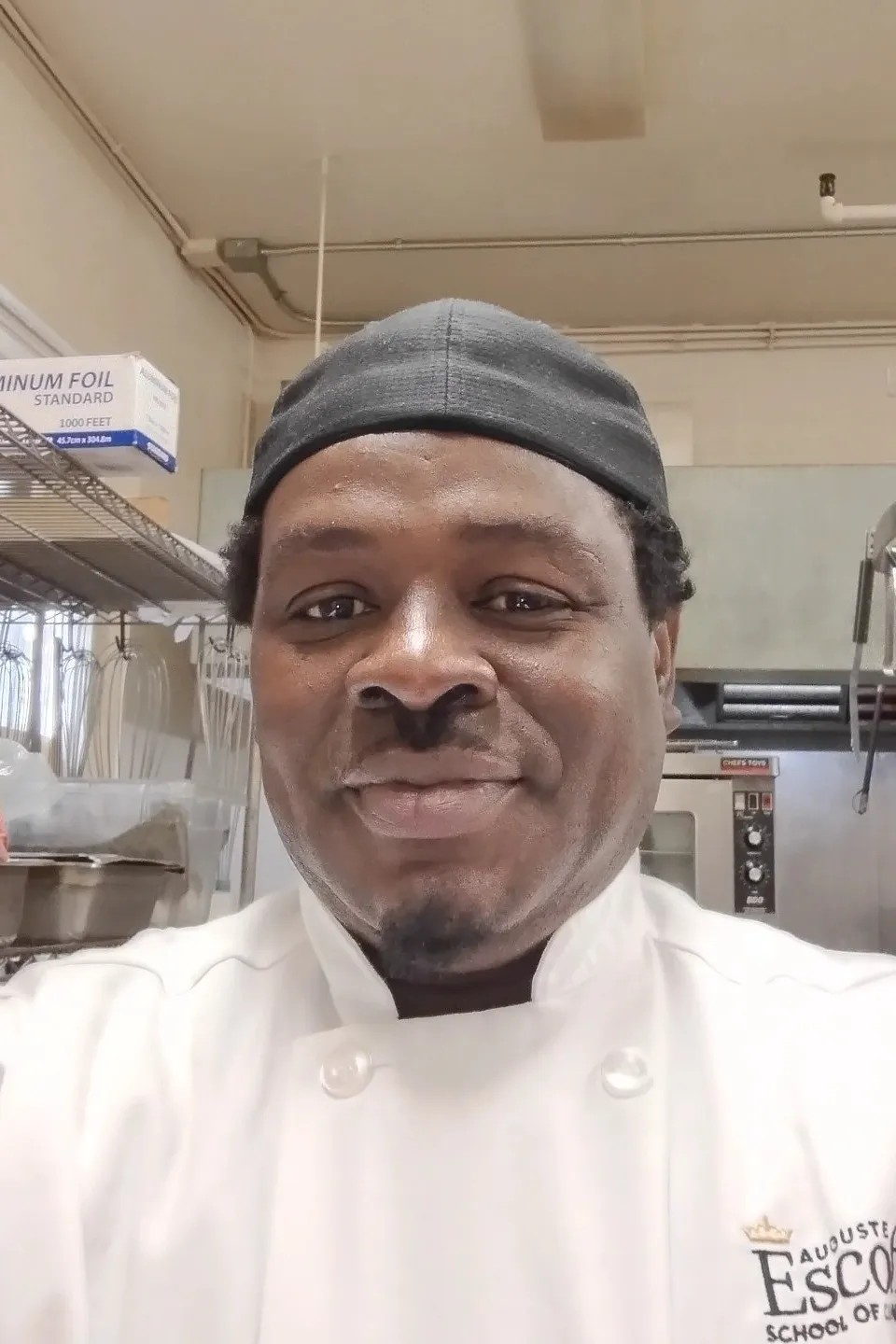 Image alt description