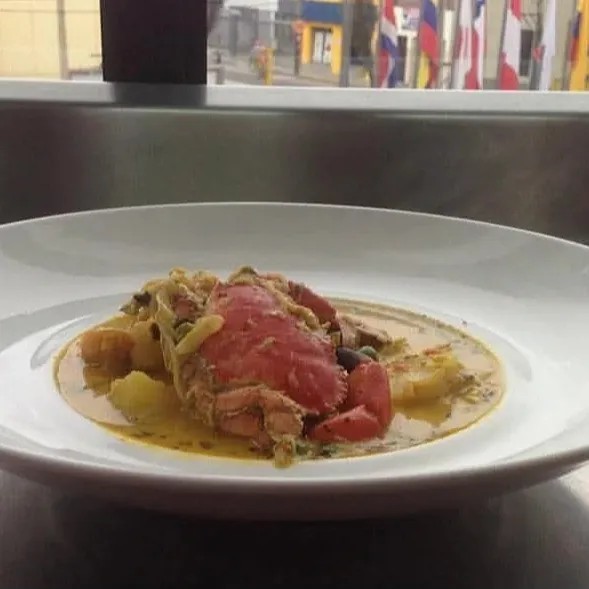 Image alt description