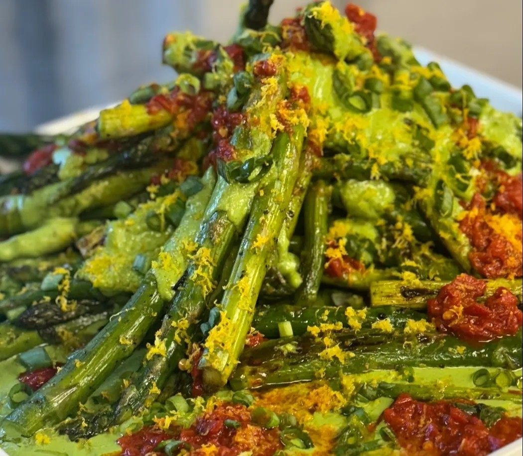 Image alt description