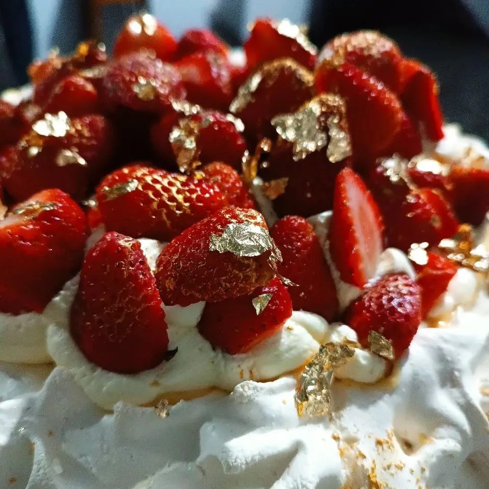 Image alt description