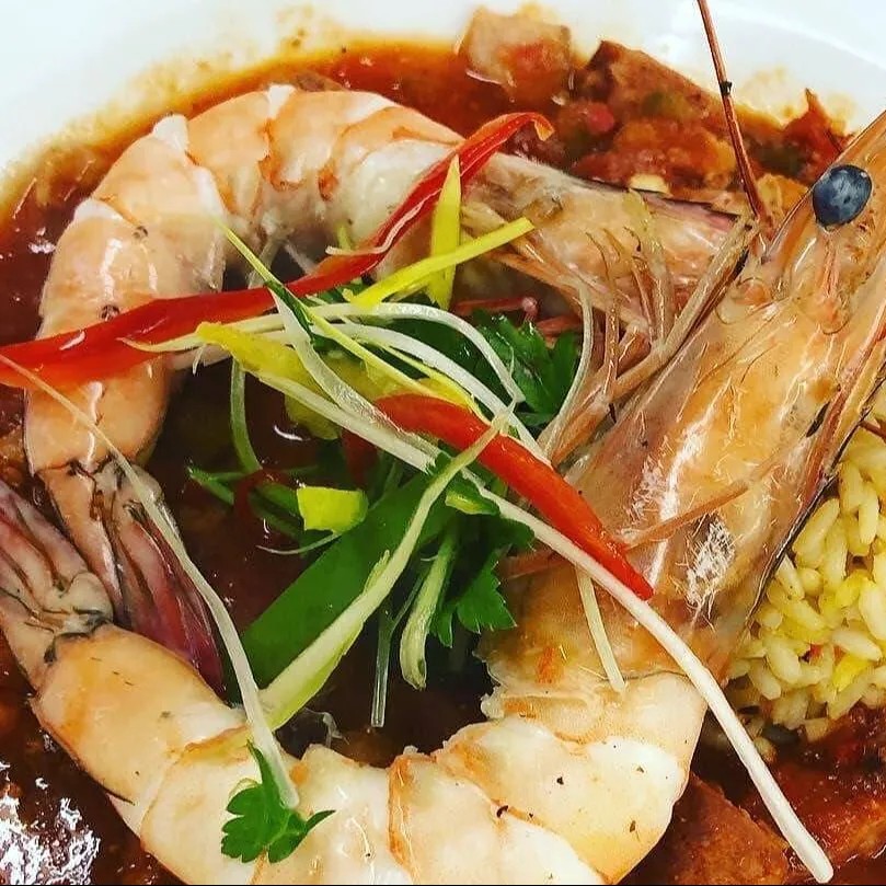 Image alt description