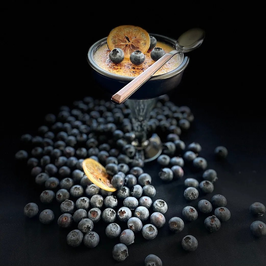 Image alt description