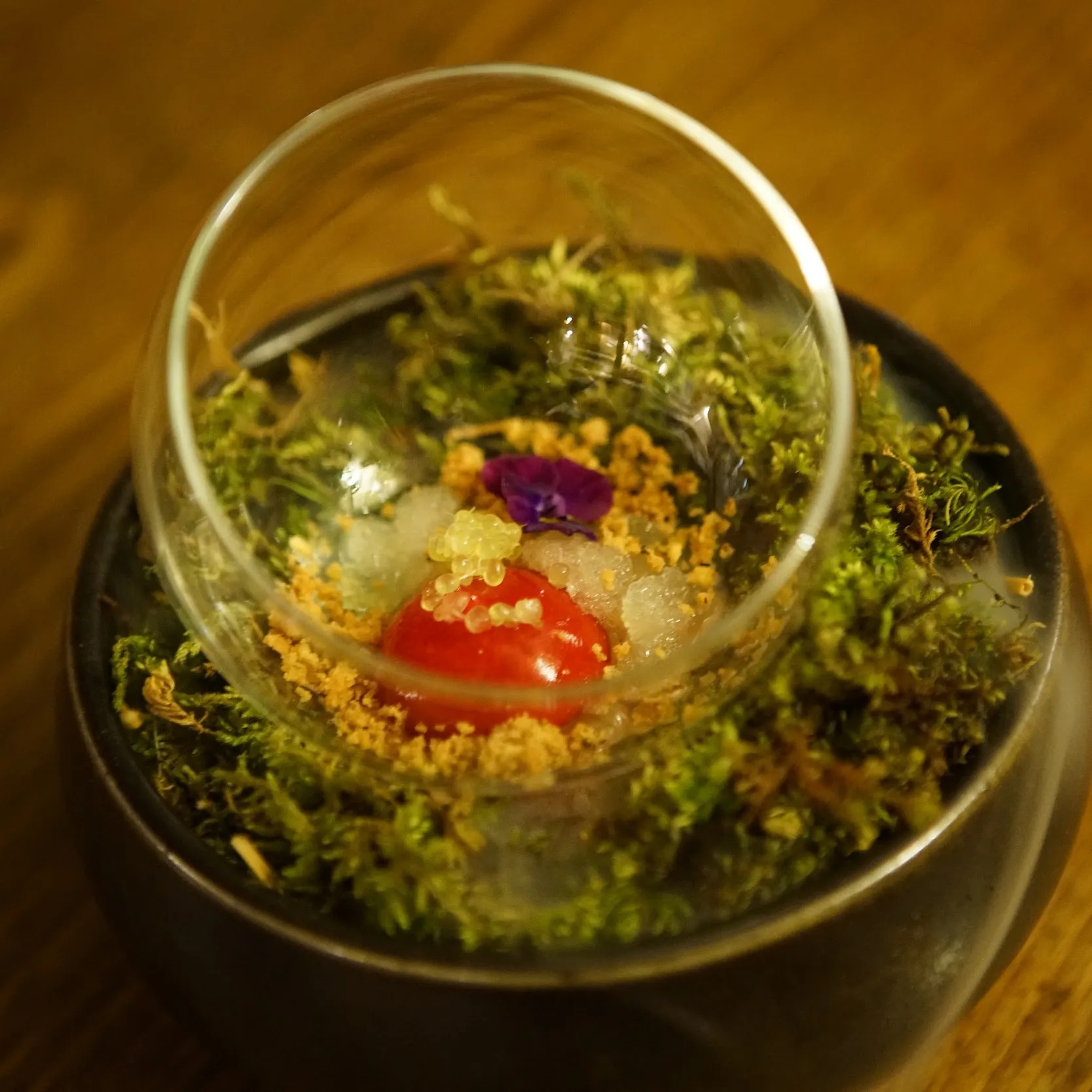 Image alt description