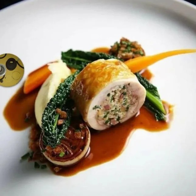 Image alt description