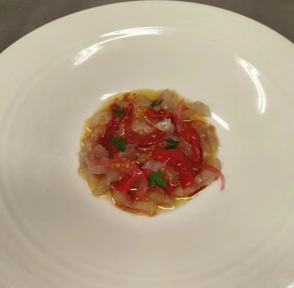 Image alt description