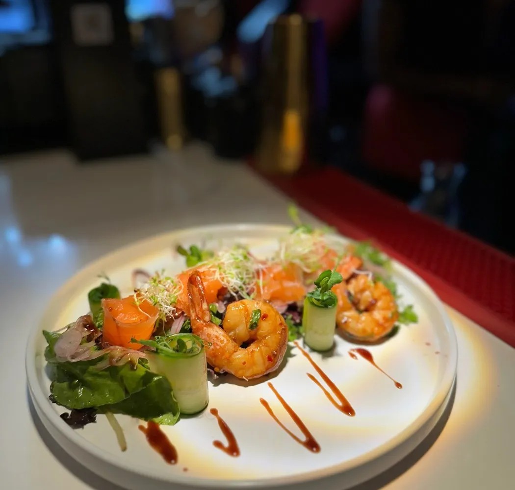 Image alt description