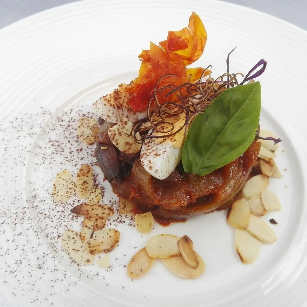 Image alt description