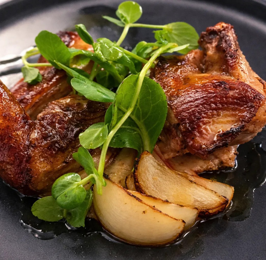 Image alt description