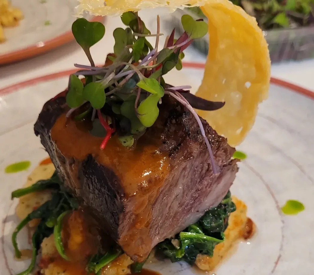 Image alt description