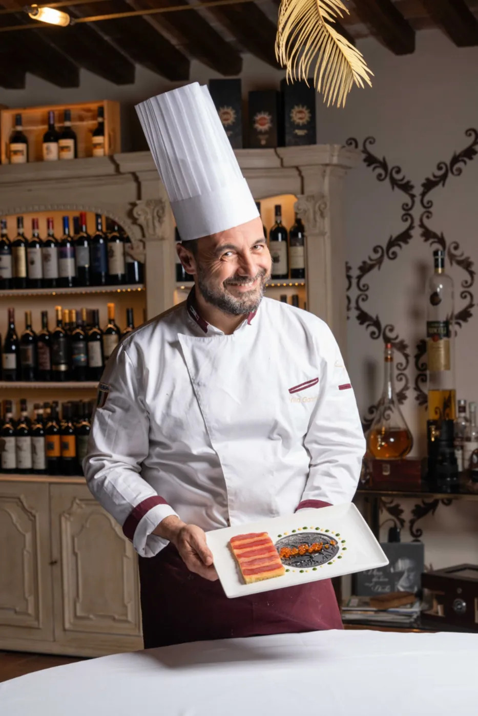 Image alt description