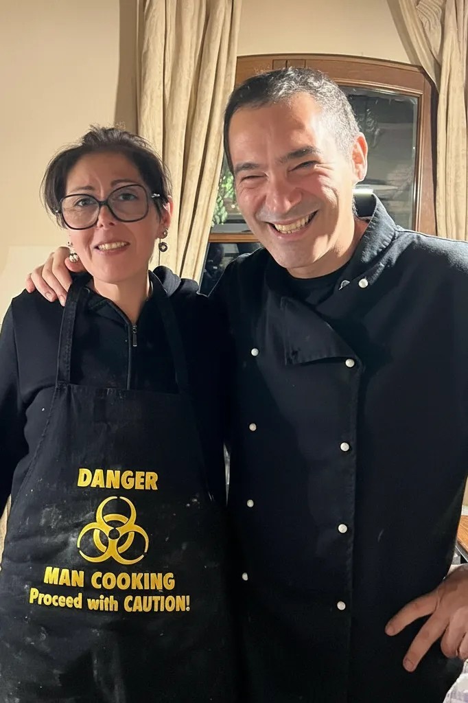 Image alt description