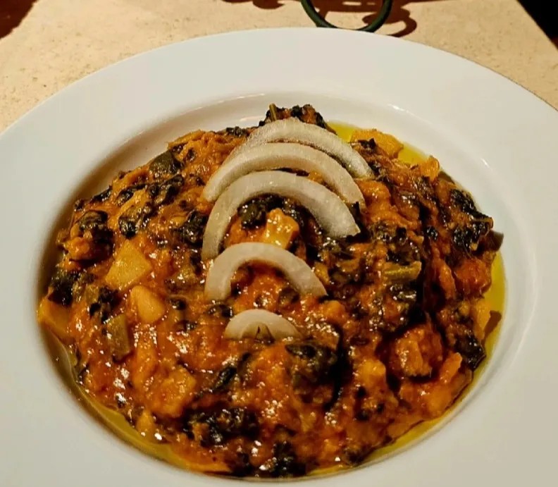 Image alt description