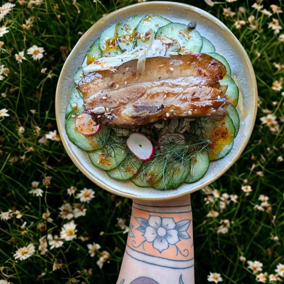 Image alt description