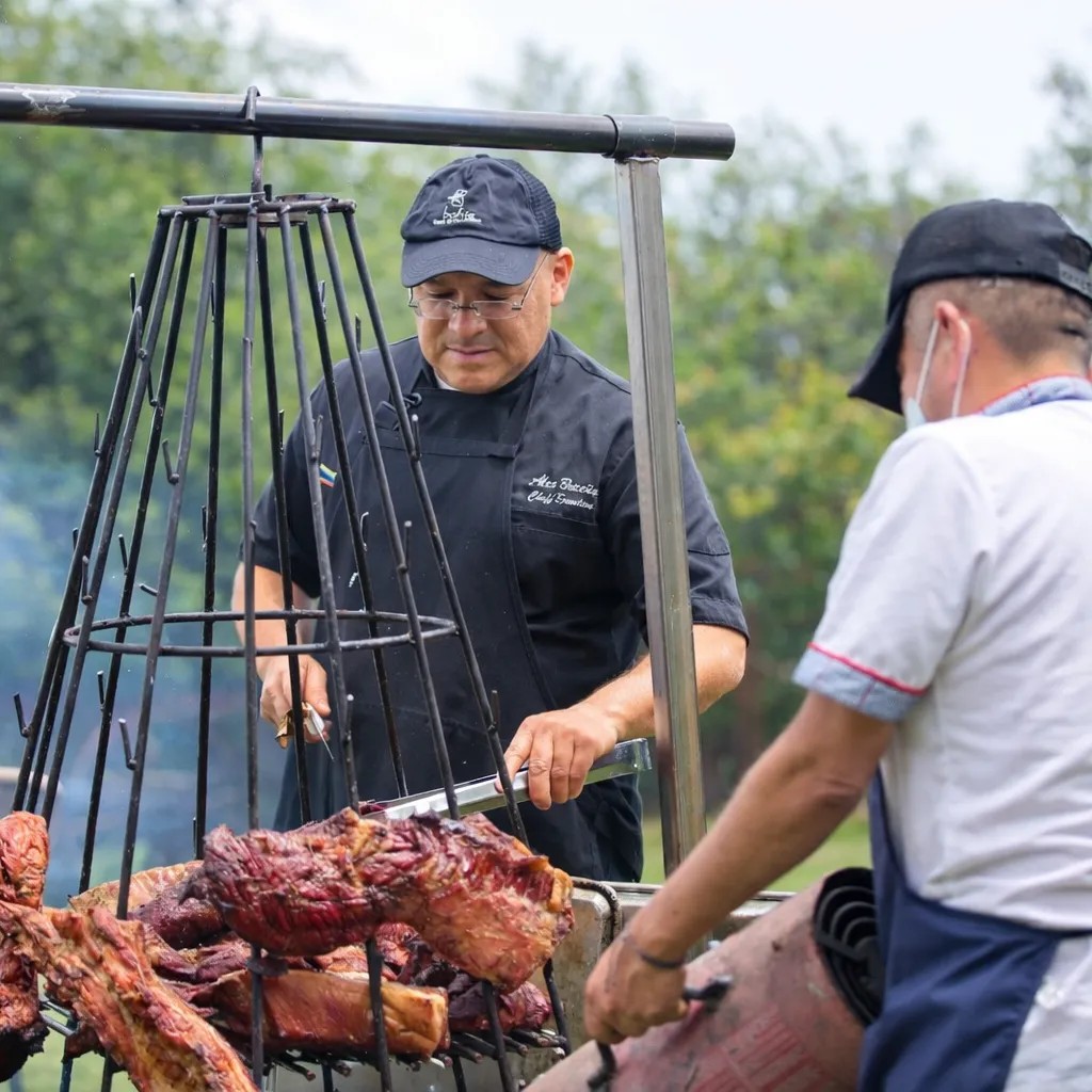 Image alt description