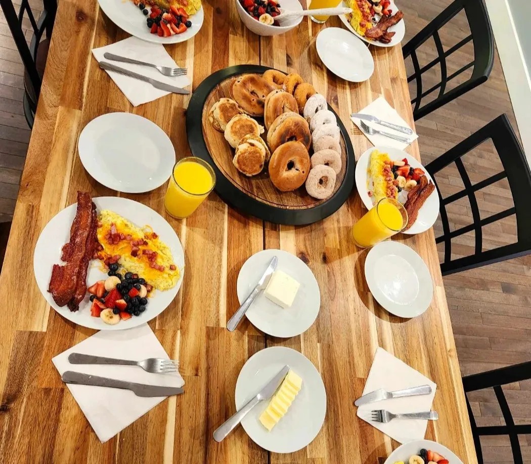 Image alt description