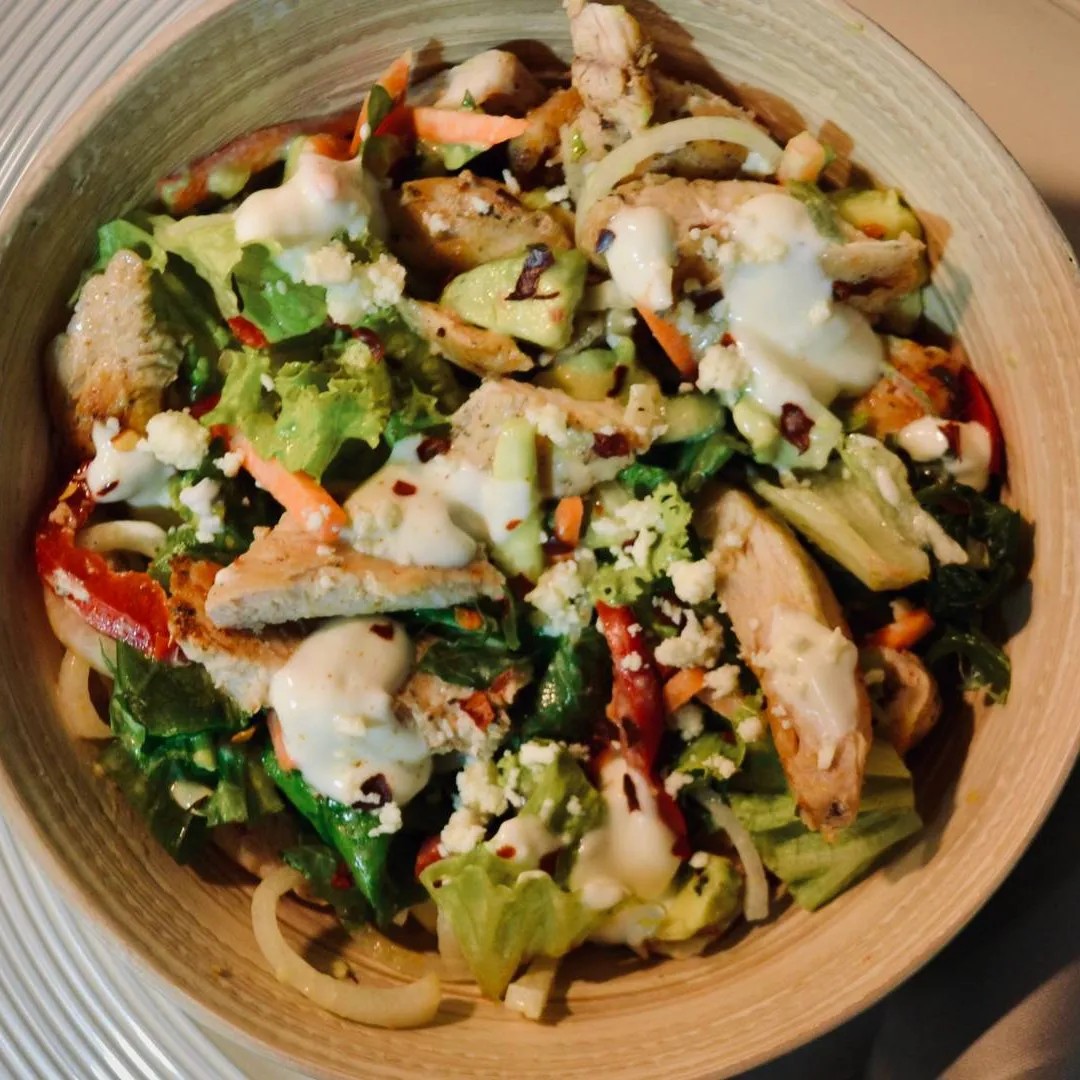 Image alt description