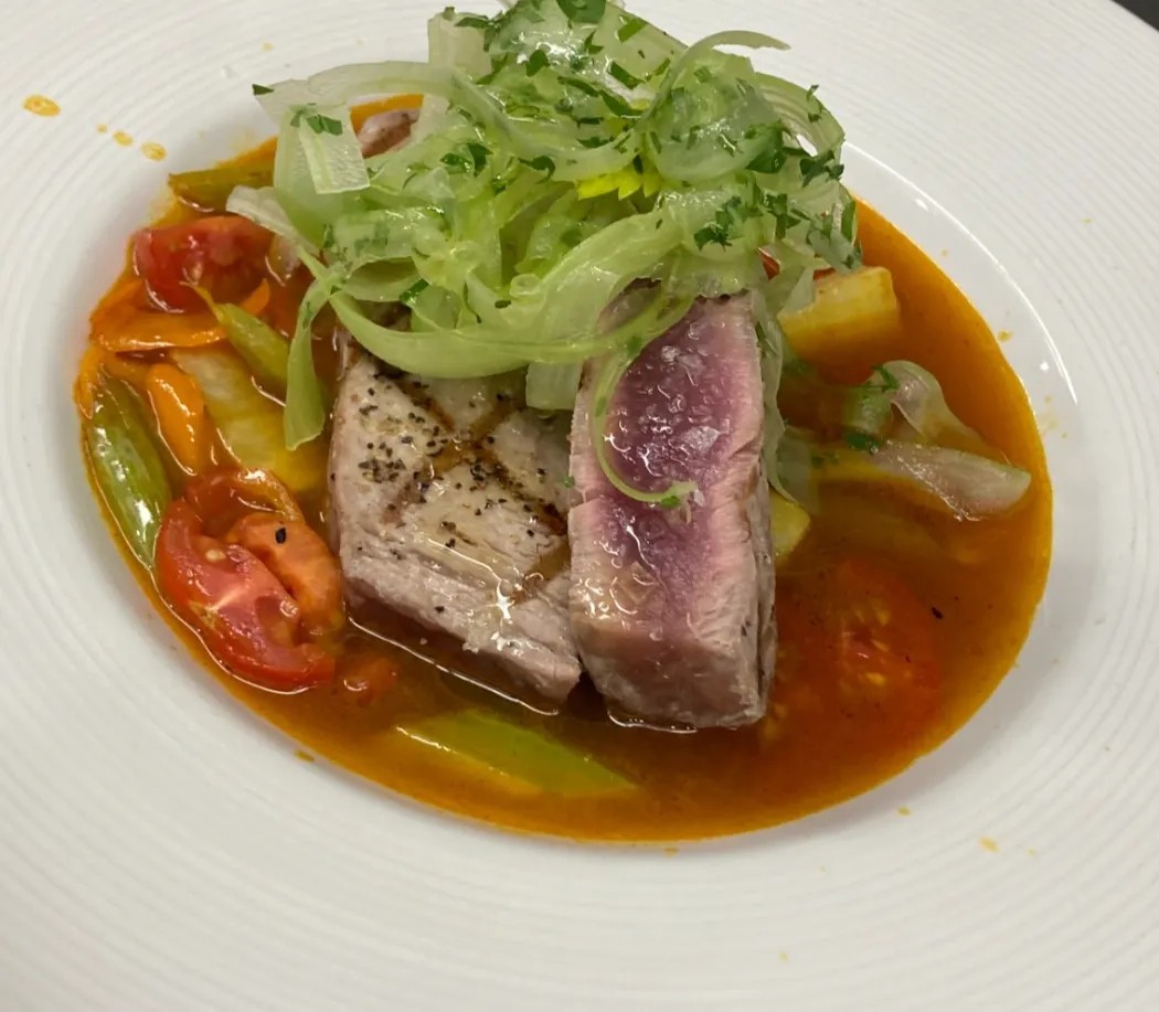 Image alt description