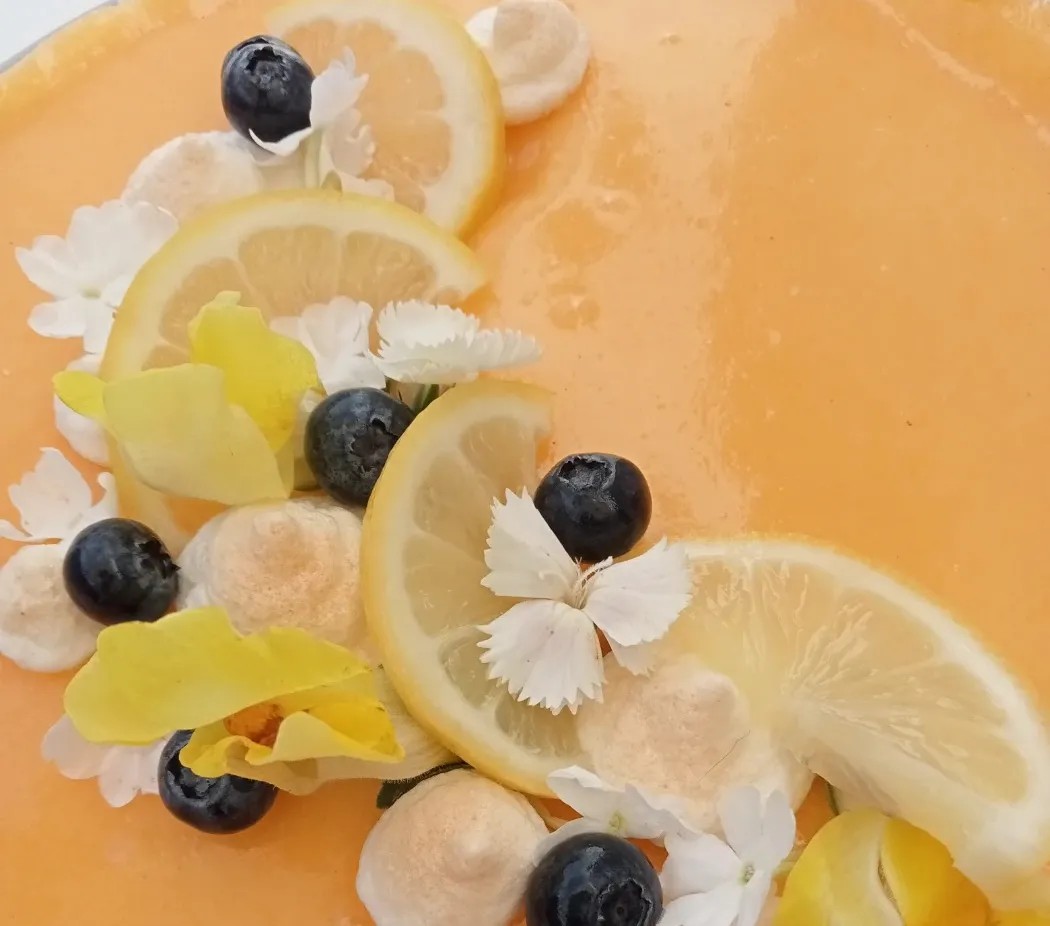 Image alt description