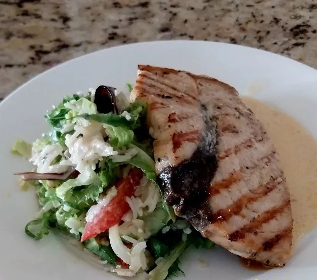 Image alt description