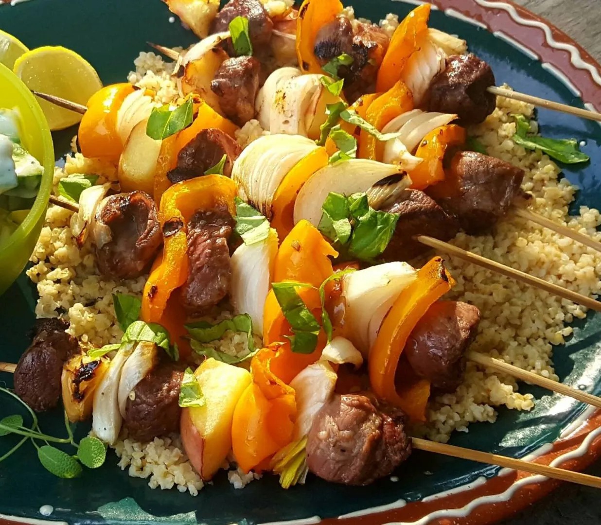 Image alt description