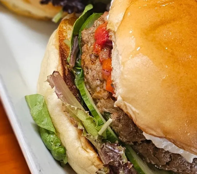 Image alt description