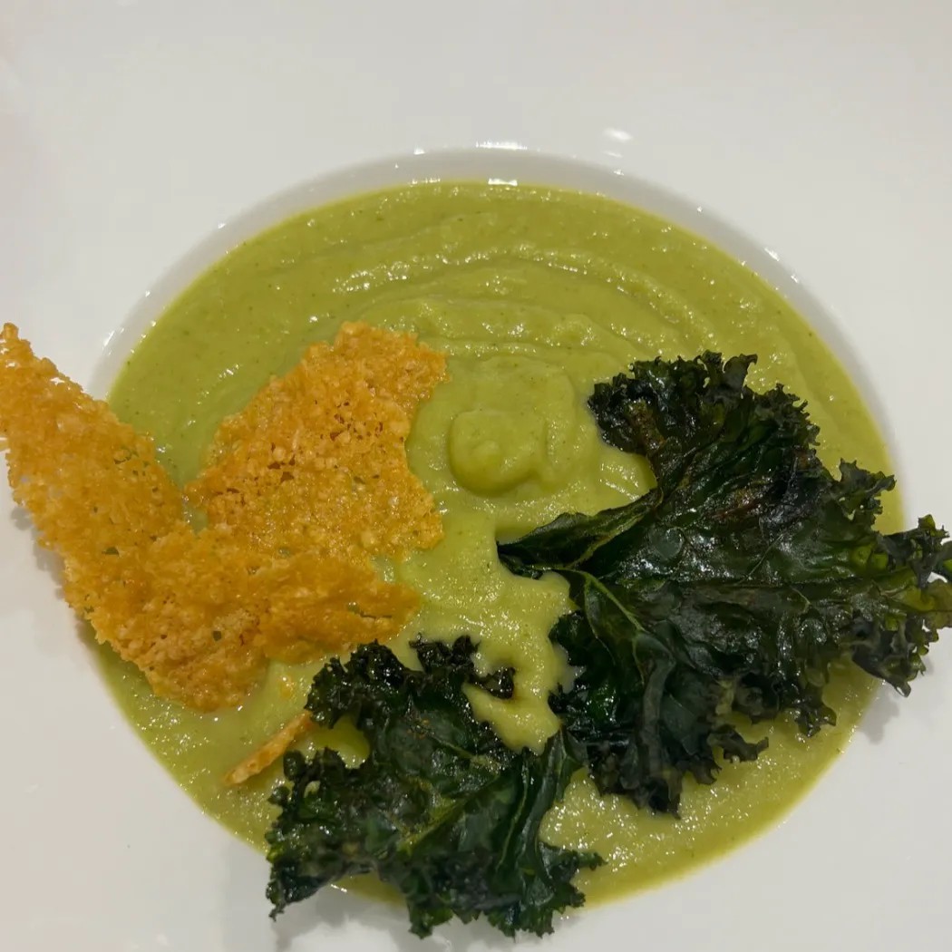 Image alt description